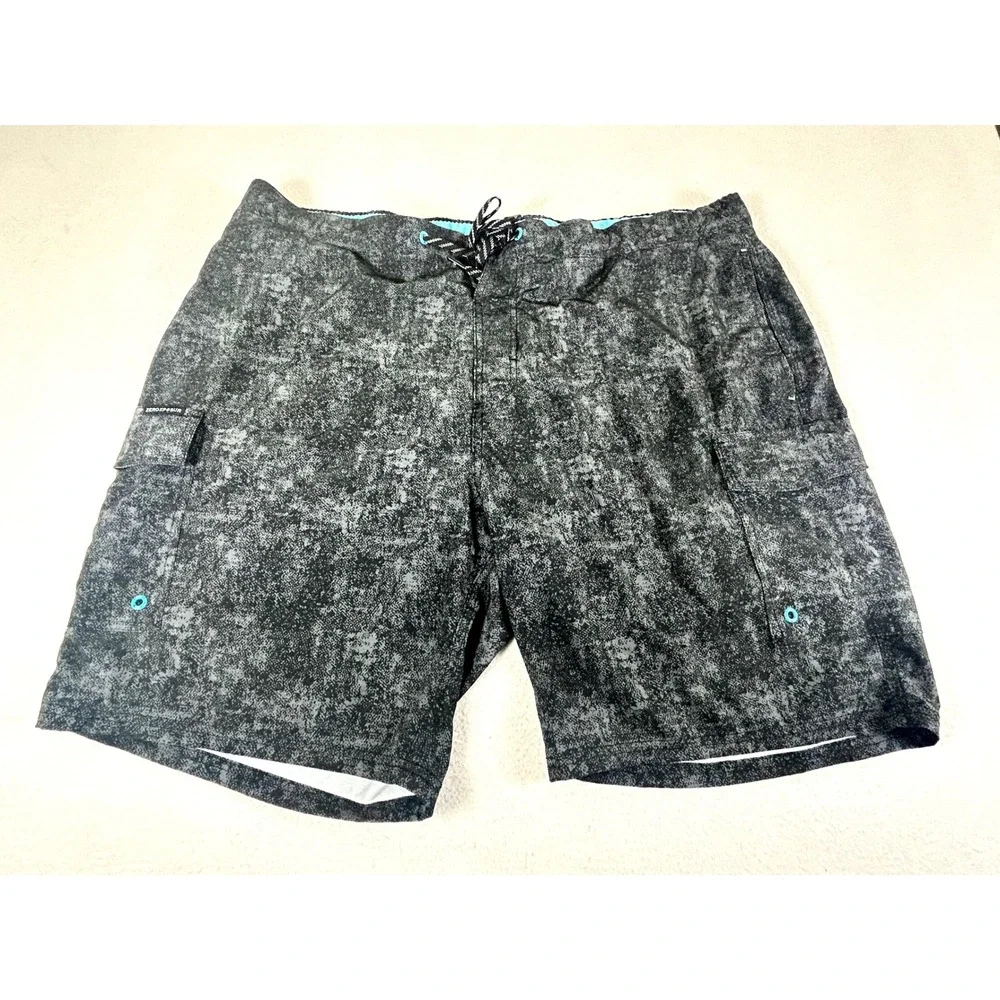ZeroXposur Board Shorts Mens XXL Black Spray C88501S Swim Trunks Cargo Surf